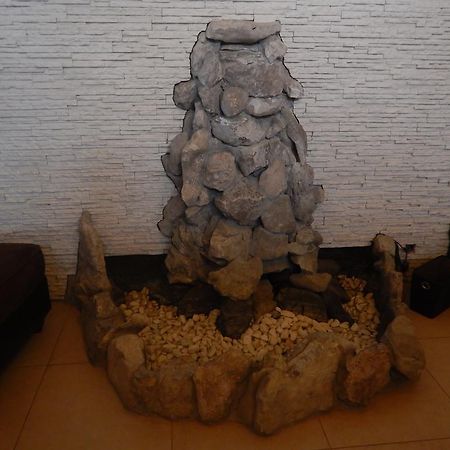 Brzotín Konsky Dvor酒店 外观 照片