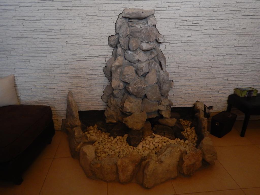 Brzotín Konsky Dvor酒店 外观 照片
